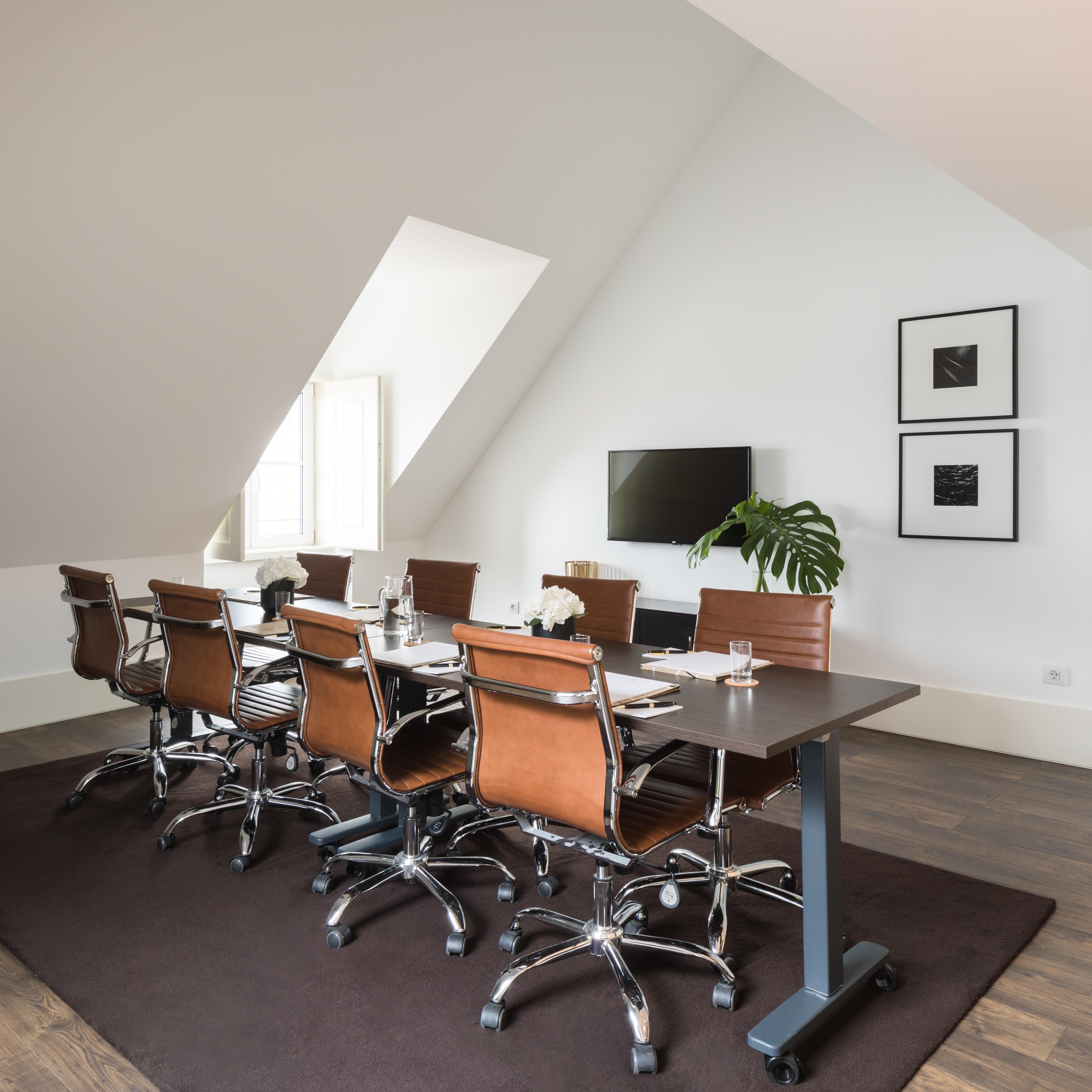 The Lumiares Hotel & Spa - Small Luxury Hotels Of The World Lisbon Bagian luar foto The boardroom at the London office